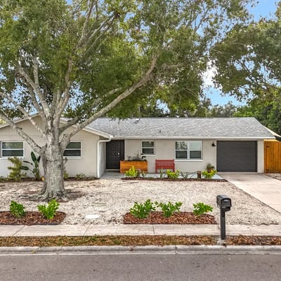 Modern Sarasota Home With Fenced-in Yard