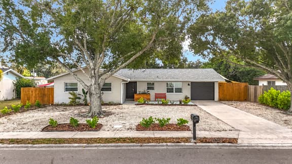 Modern Sarasota Home With Fenced-in Yard